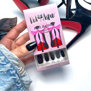 Red Aspen Roan in Her Red Bottoms Press-On Nails